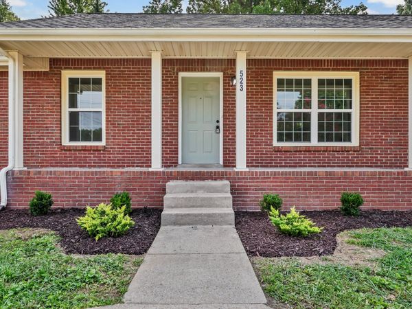 523 Linda Ln, Clarksville, TN 37042