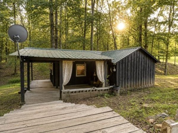 122 Day Break Rd , Summertown, TN 38483