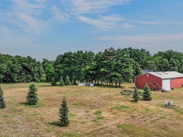 N8481 Kleba Road, Hixton, WI 54635