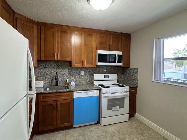 8411 Lagos De Campo Boulevard, Unit 204U, Tamarac, FL 33321 Photo