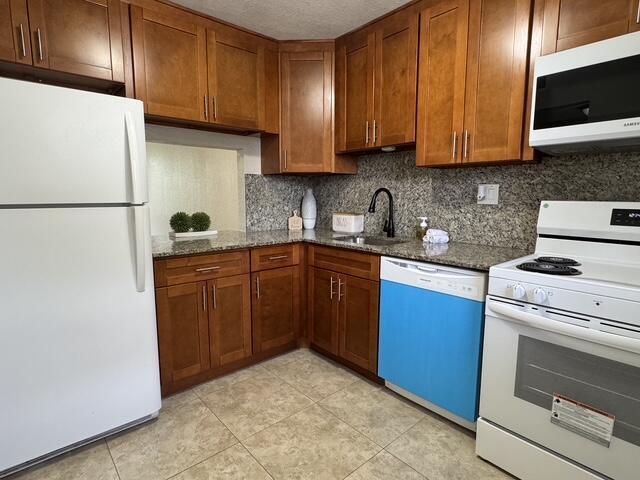 8411 Lagos De Campo Boulevard, Unit 204U, Tamarac, FL 33321 Photo
