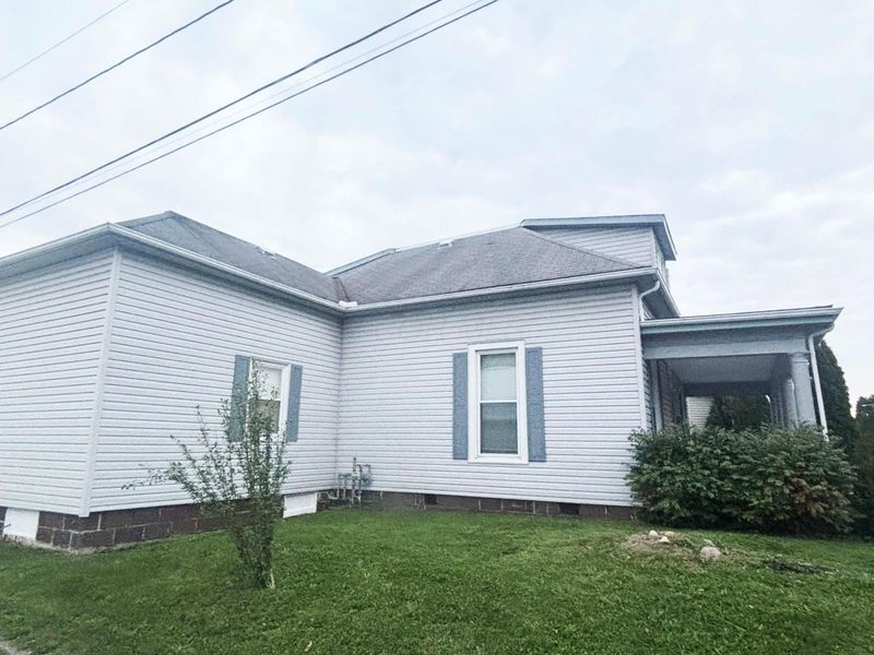 73 E Columbus Street, Mount Sterling, OH 43143 Photo 24