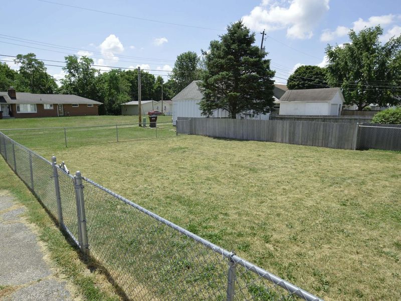 73 E Columbus Street , Mount Sterling, OH 43143 Photo 25