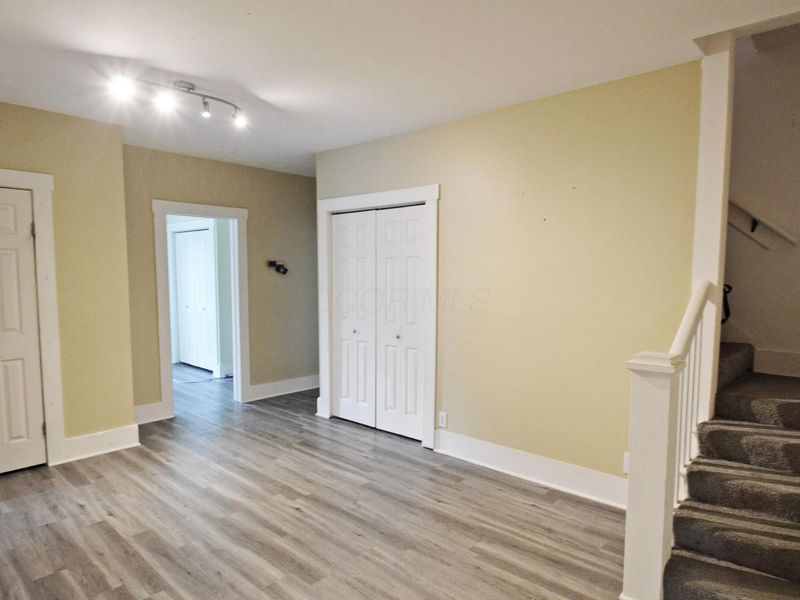 73 E Columbus Street , Mount Sterling, OH 43143 Photo 9