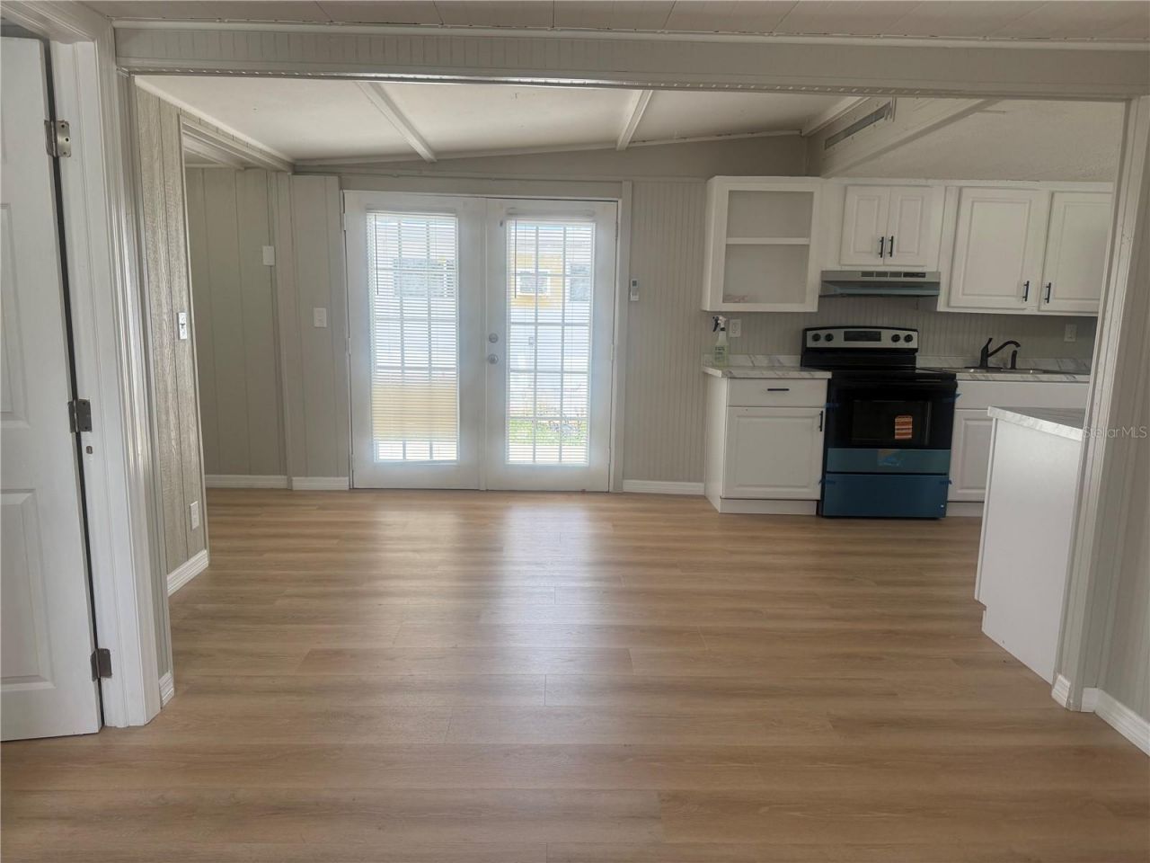 512 51st Avenue Drive W, Bradenton, FL 34207 Photo
