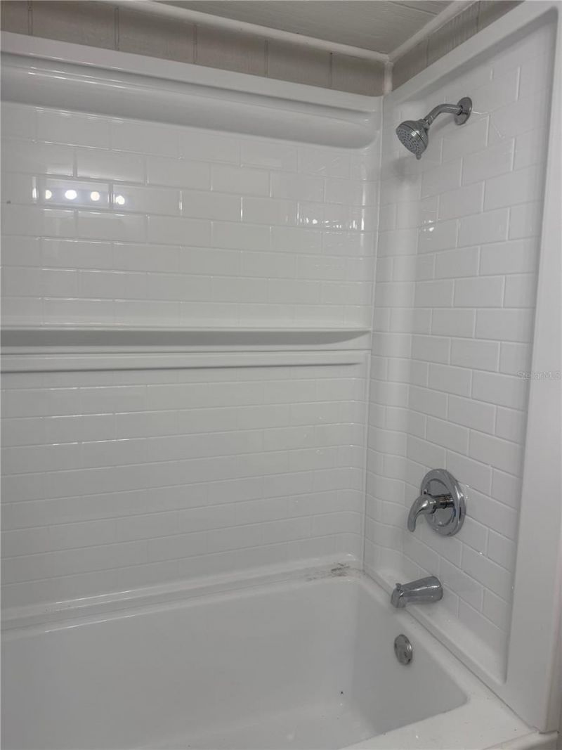512 51st Avenue Drive W, Bradenton, FL 34207 Photo
