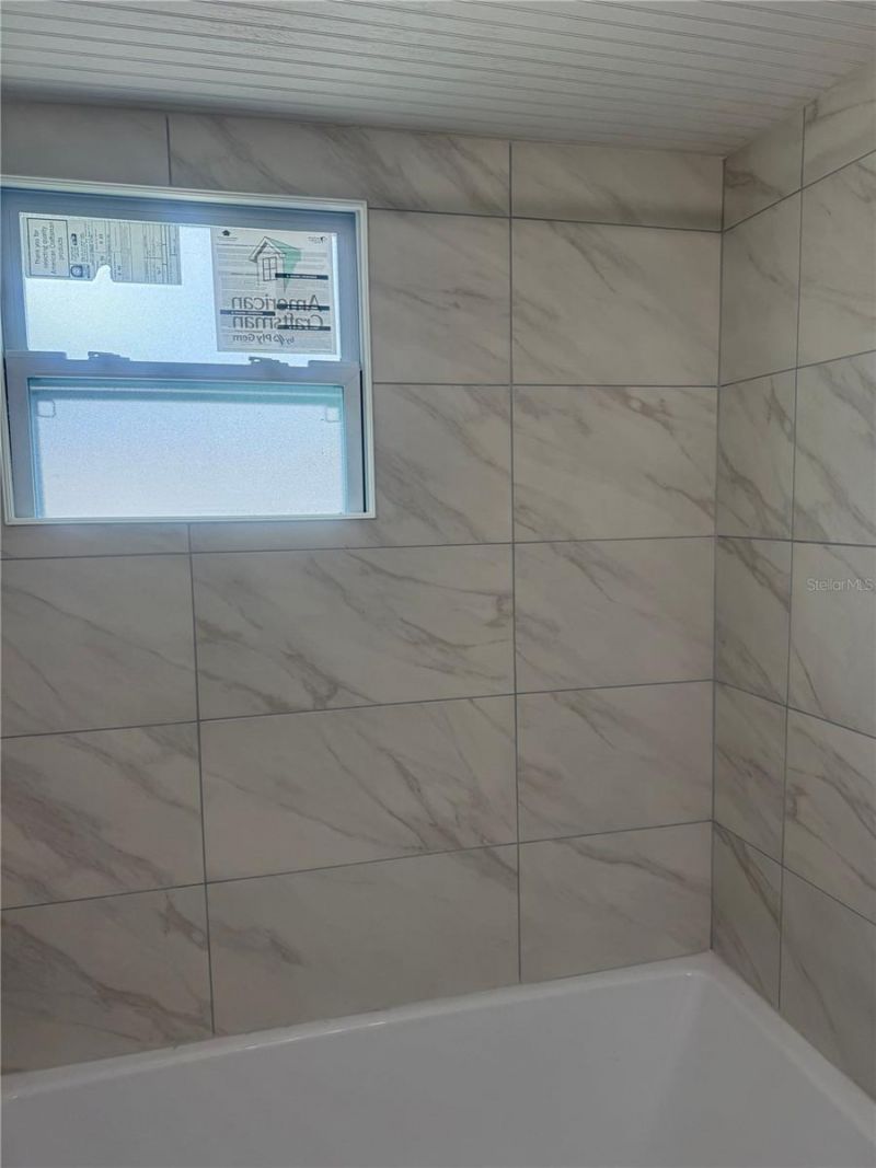 512 51st Avenue Drive W, Bradenton, FL 34207 Photo