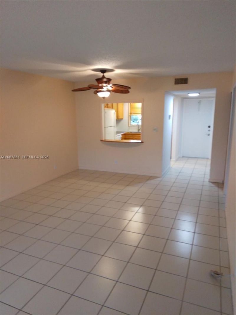 6870 Royal Palm Blvd, Unit 111M, Margate, FL 33063 Photo