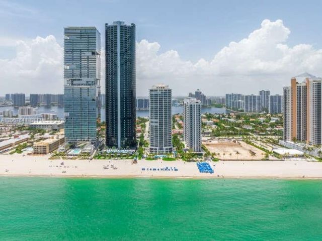 18671 Collins Ave, Unit 1001, Sunny Isles Beach, FL 33160 Photo