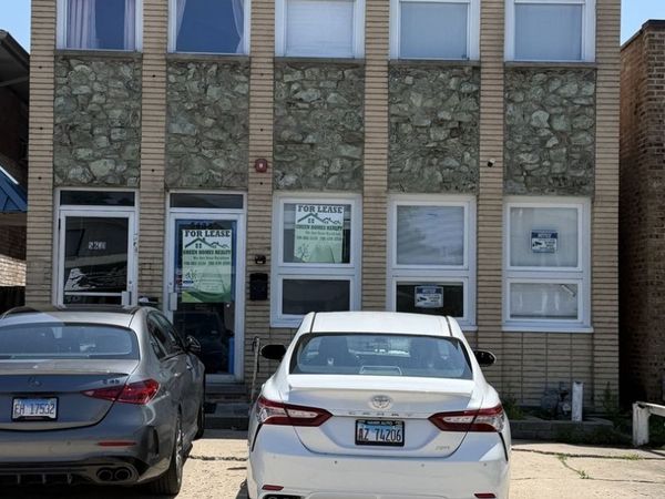 5635 W 79th Street , Burbank, IL 60459