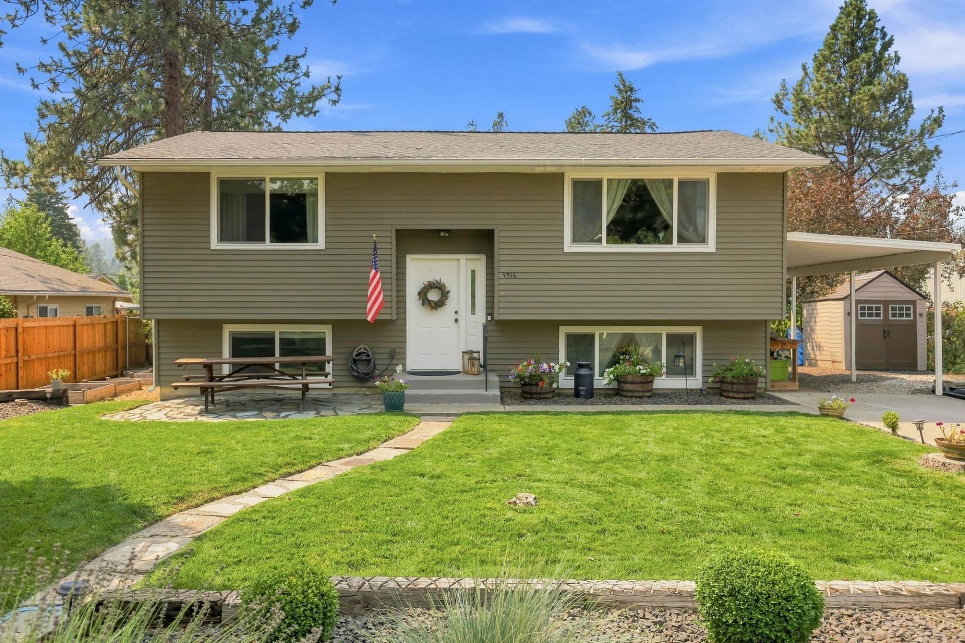 1316 S Herald Rd, Spokane Valley, WA 99206 Main Photo