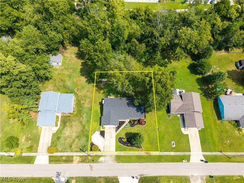 535 Treadway Boulevard, Sheffield Lake, OH 44054 Photo 4