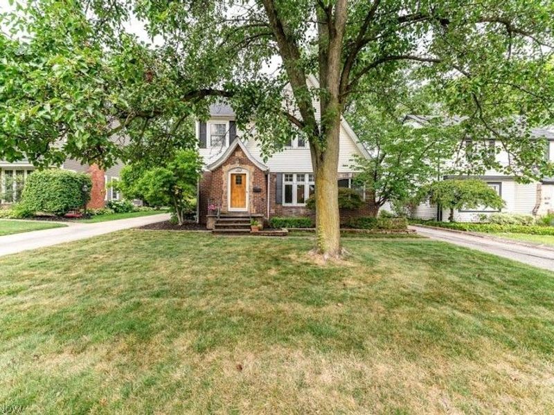 1632 Oakmount Road, South Euclid, OH 44121 Photo 2