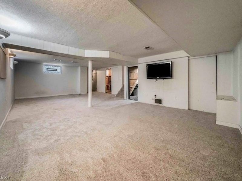 1632 Oakmount Road, South Euclid, OH 44121 Photo 38