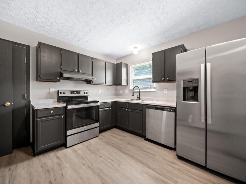 6859 Bennell Drive , Reynoldsburg, OH 43068 Photo 8