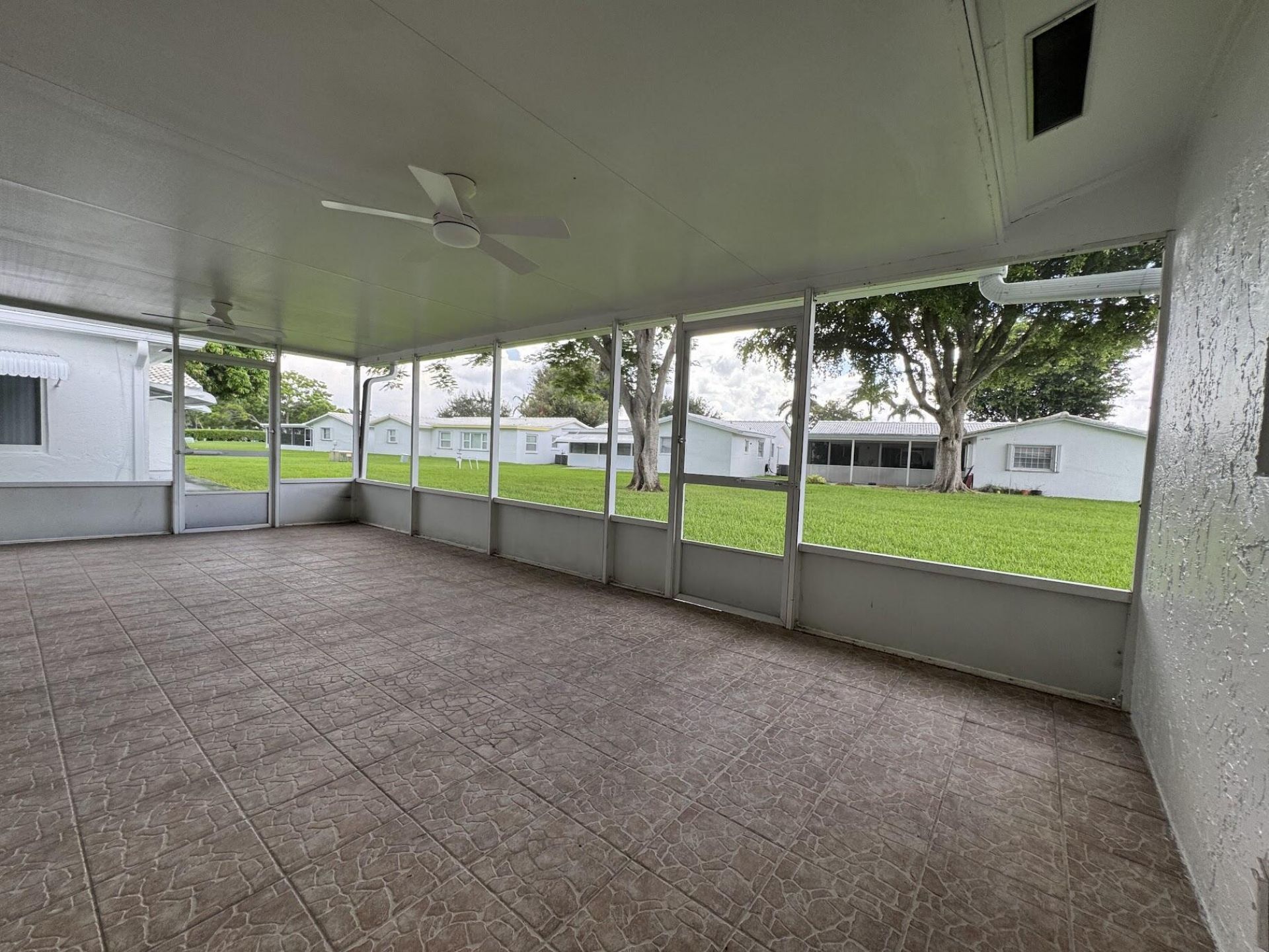 1331 W Campanelli Drive, Plantation, FL 33322 Photo