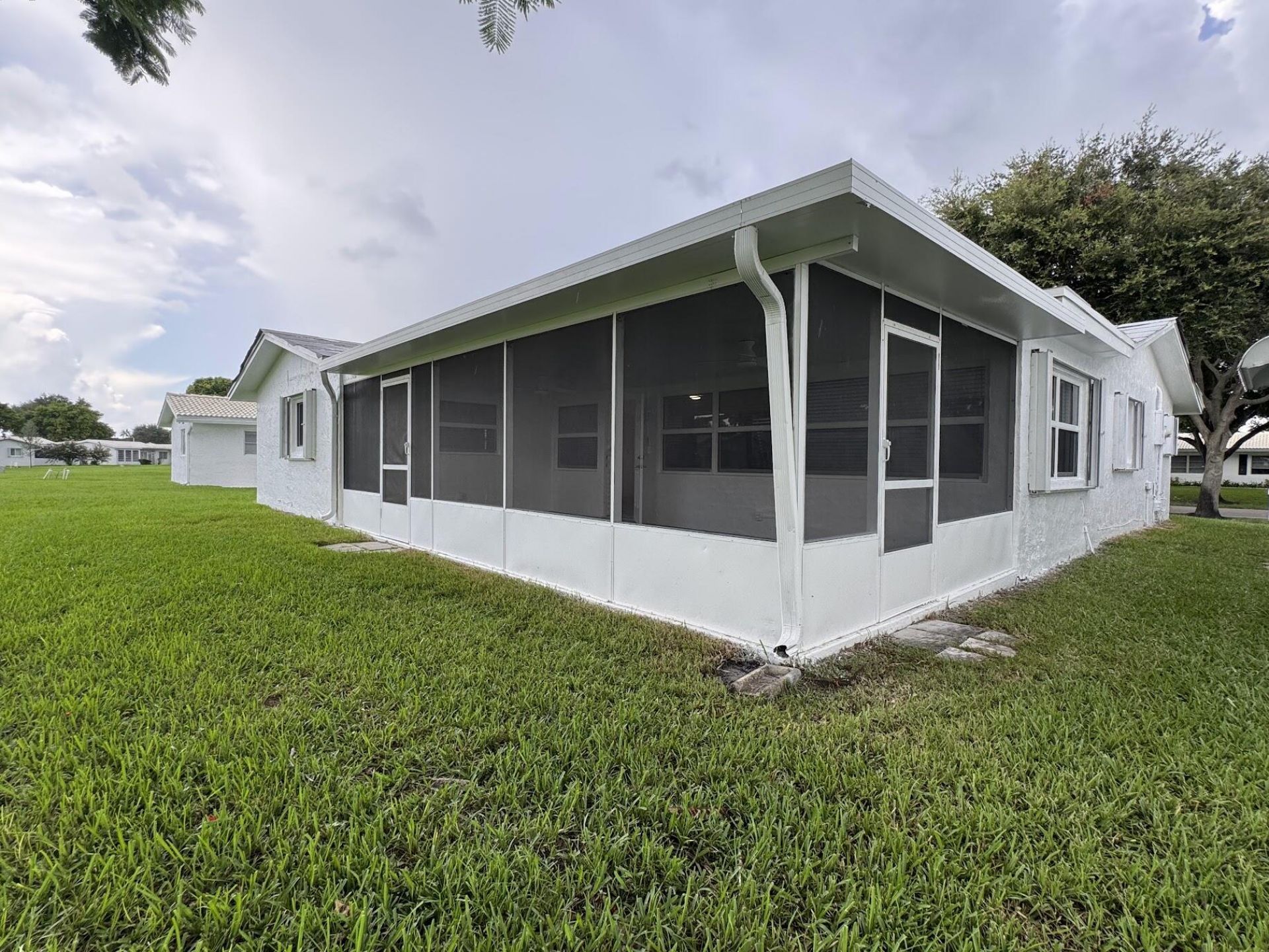 1331 W Campanelli Drive, Plantation, FL 33322 Photo