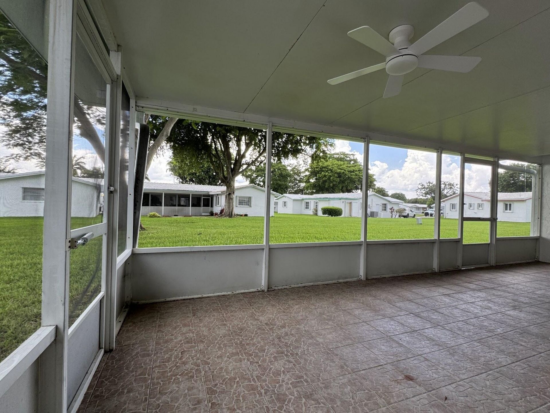 1331 W Campanelli Drive, Plantation, FL 33322 Photo