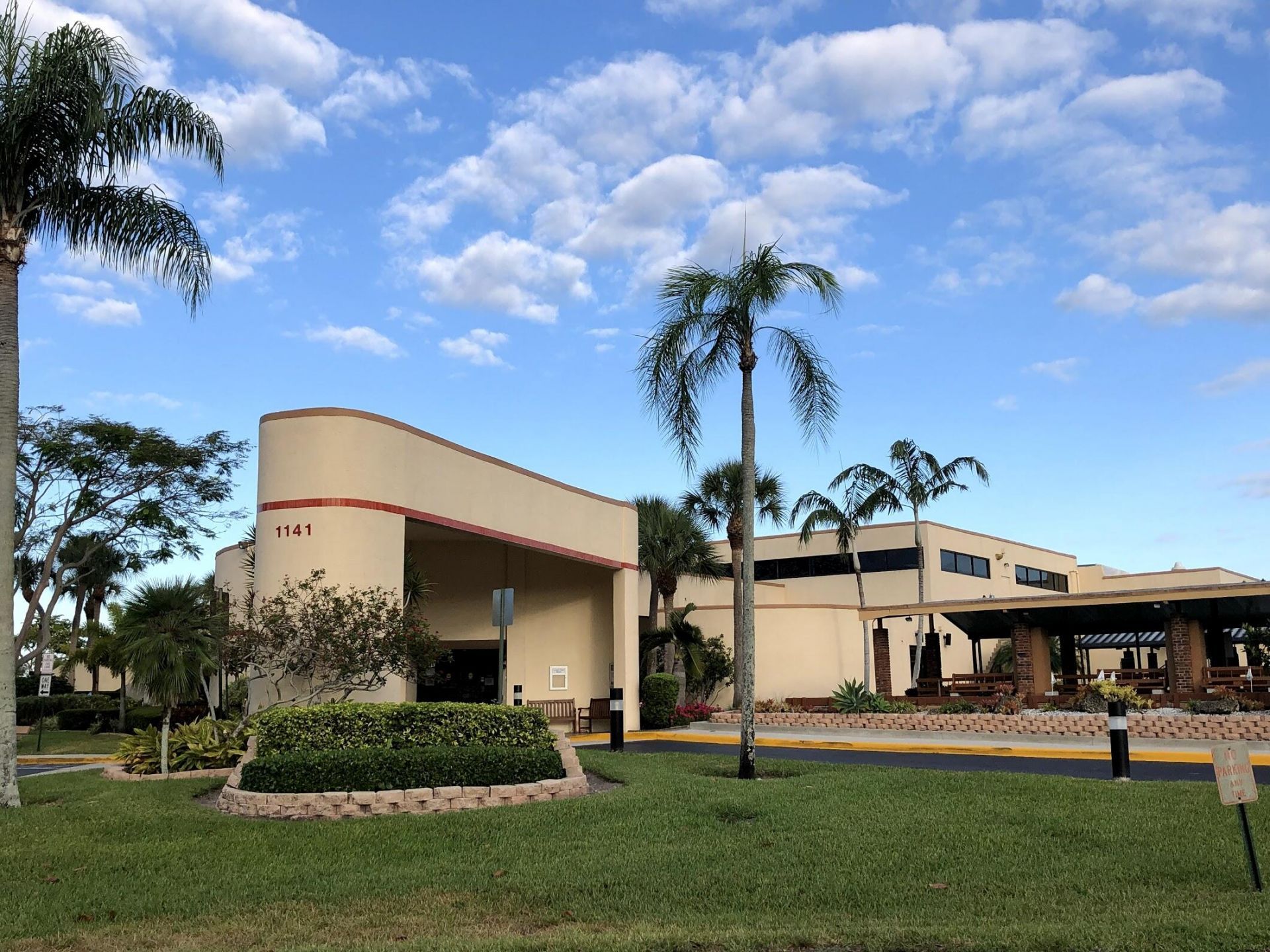 1331 W Campanelli Drive, Plantation, FL 33322 Photo