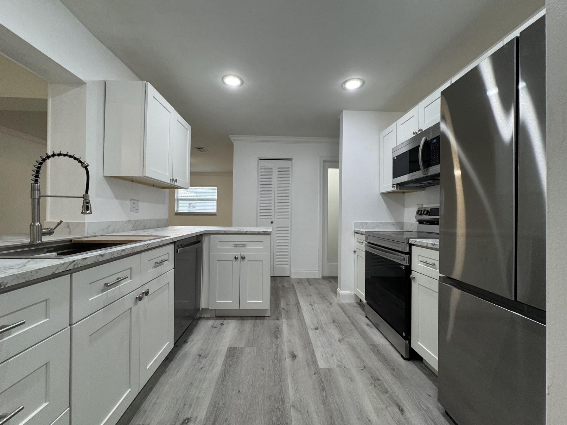 1331 W Campanelli Drive, Plantation, FL 33322 Photo