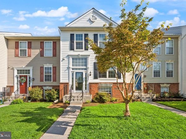 35924 CLOVER TERRACE, ROUND HILL, VA 20141