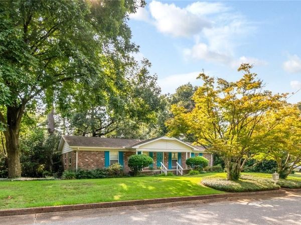 230 Cache Circle, Chickasaw, AL 36611