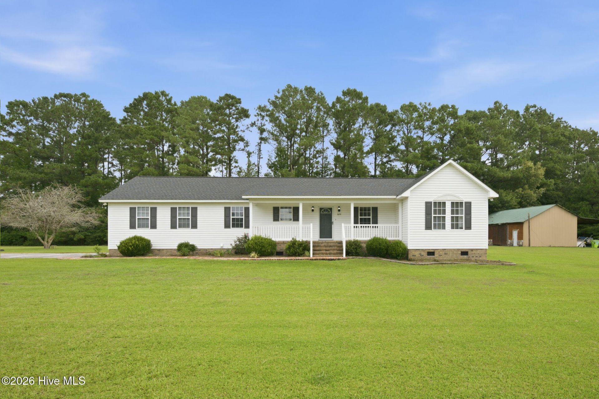 620 Campbell Road, Vanceboro, NC 28586 Main Photo