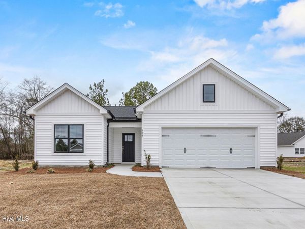 309 Riva Ridge, Burgaw, NC 28425