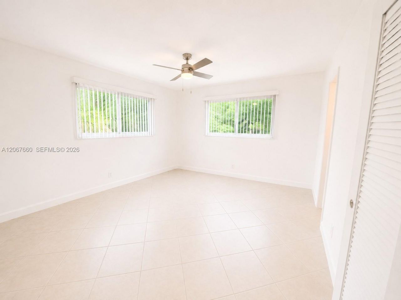 500 E Country Club Cir , Unit 4, Plantation, FL 33317 Photo