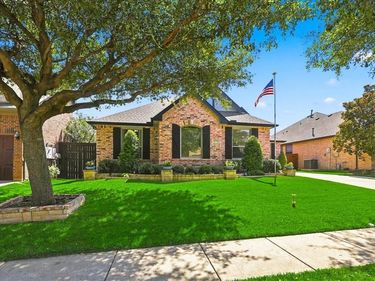 12712 Outlook Avenue, Fort Worth, TX 76244