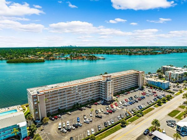 1847 SHORE DRIVE S, Unit 101, ST PETERSBURG, FL 33707