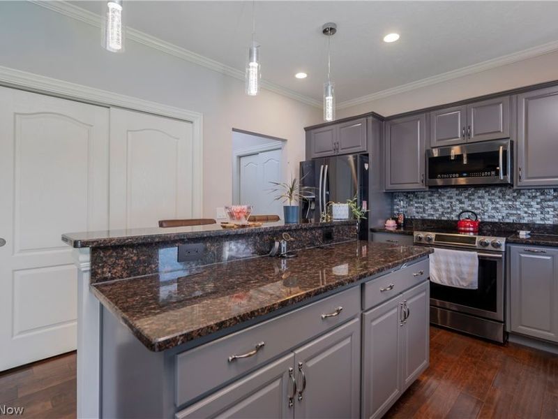 8712 Blue Heron Way, Mentor, OH 44060 Photo 16