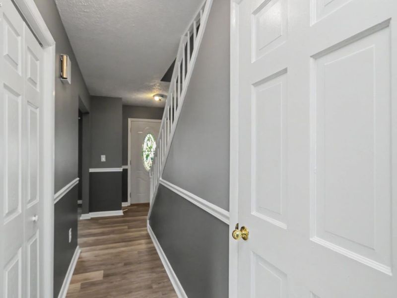 570 Butte, Willard, OH 44890 Photo 3