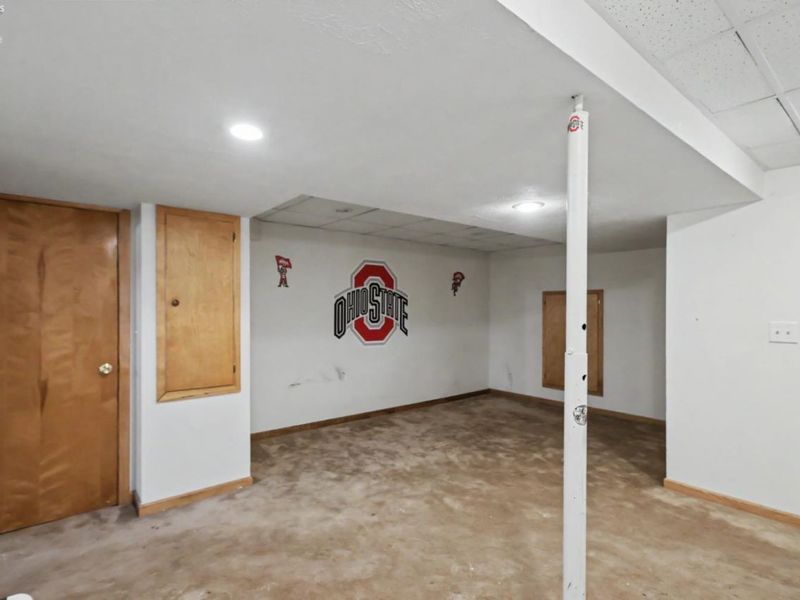 570 Butte, Willard, OH 44890 Photo 31