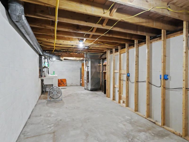 570 Butte, Willard, OH 44890 Photo 42