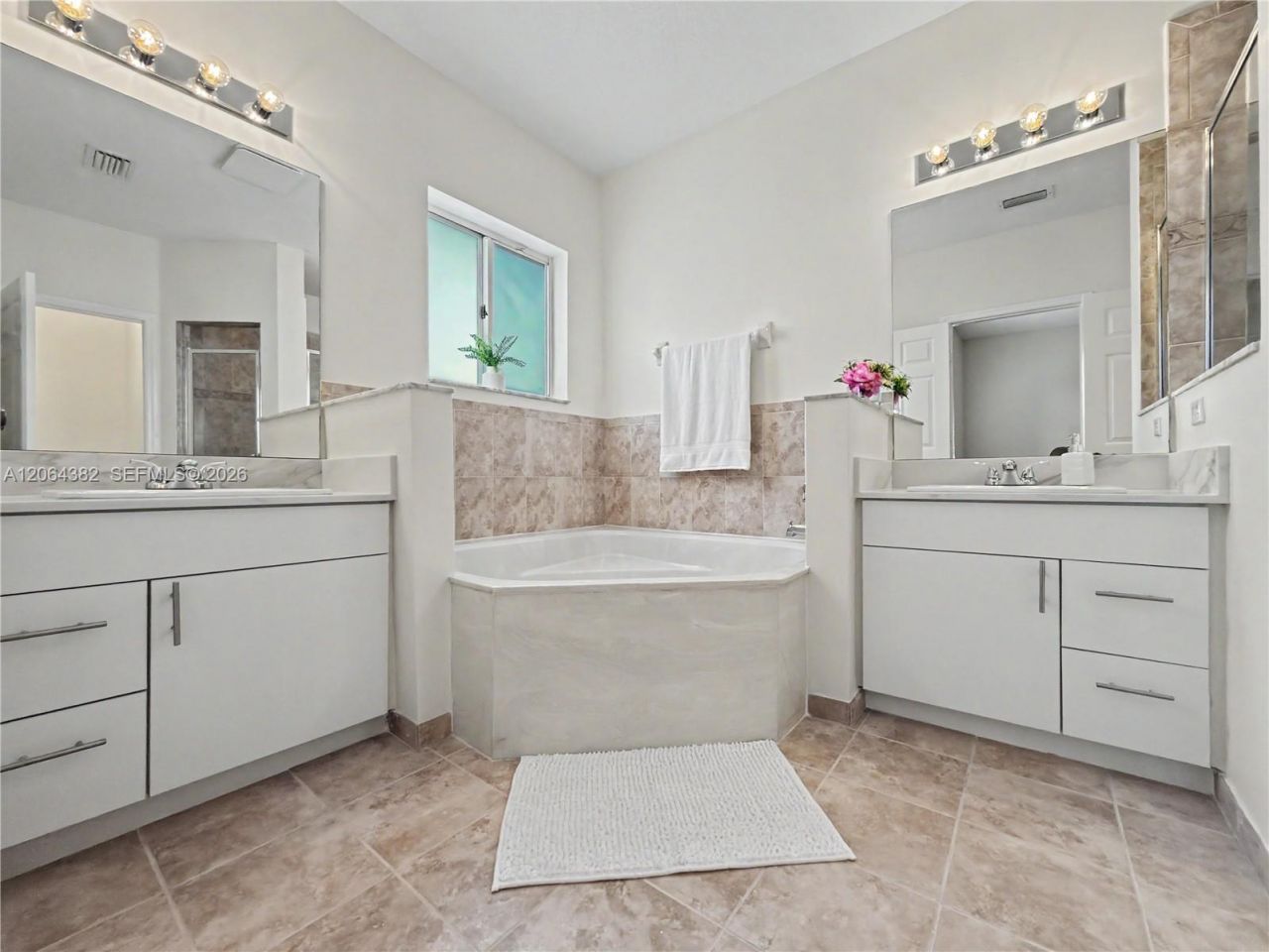 1940 SE 24th Ave, Homestead, FL 33035 Photo