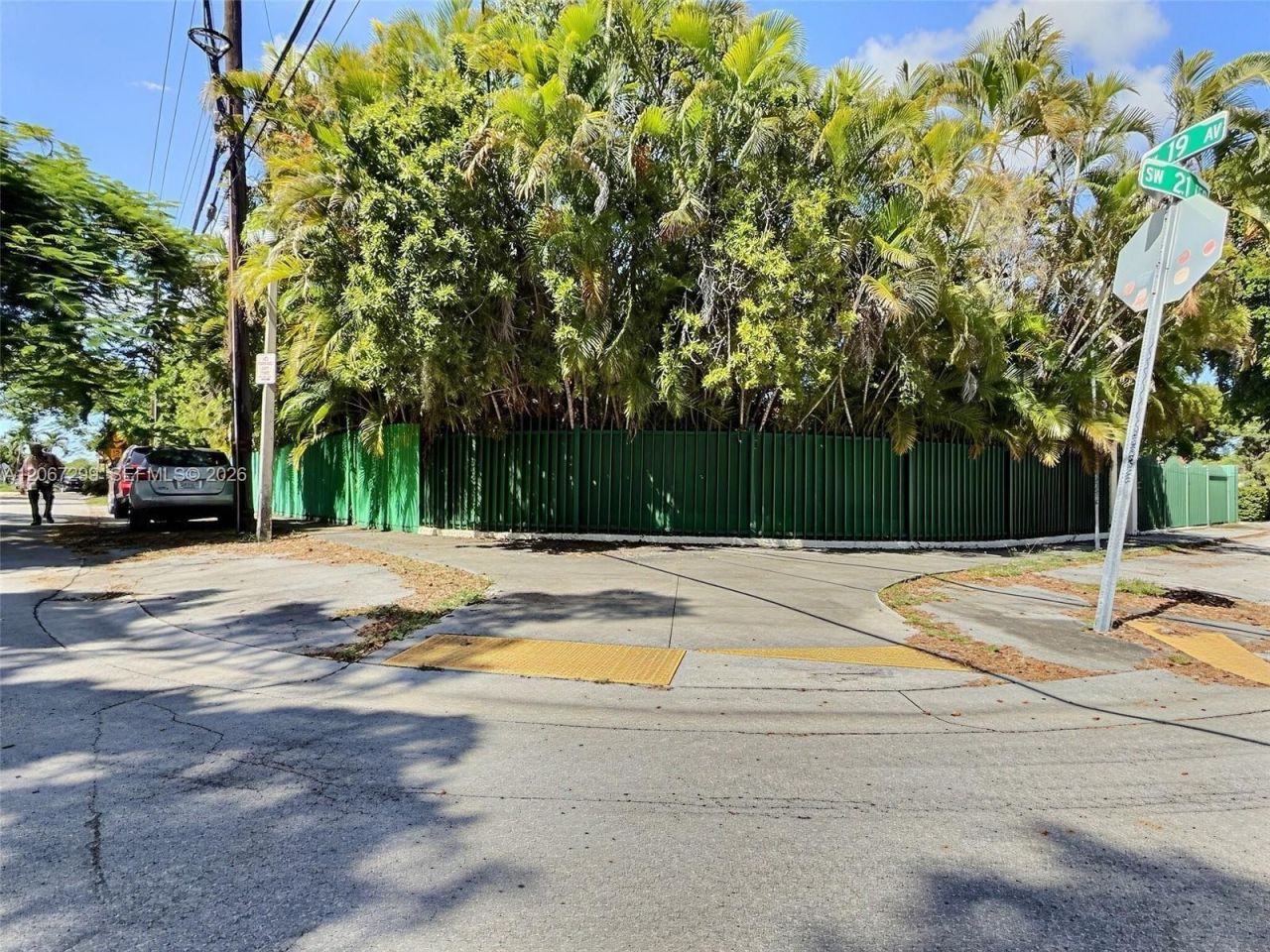 1885 SW 21st Ter, Miami, FL 33145 Photo