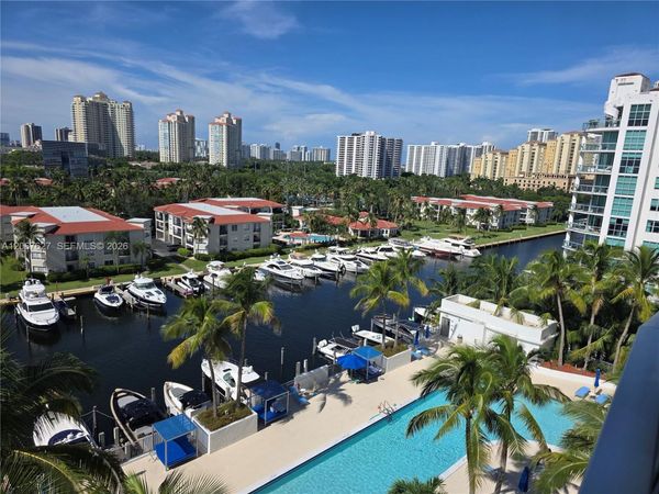 3029 NE 188th St, Unit 819, Aventura, FL 33180