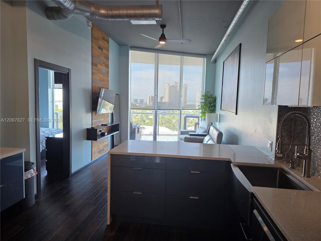 3029 NE 188th St, Unit 819, Aventura, FL 33180 Photo