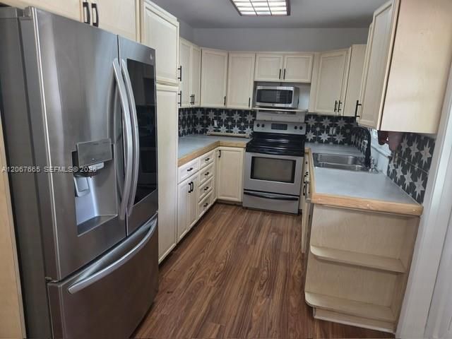 505 SW South Carolina Dr, Unit 505, Stuart, FL 34994 Photo