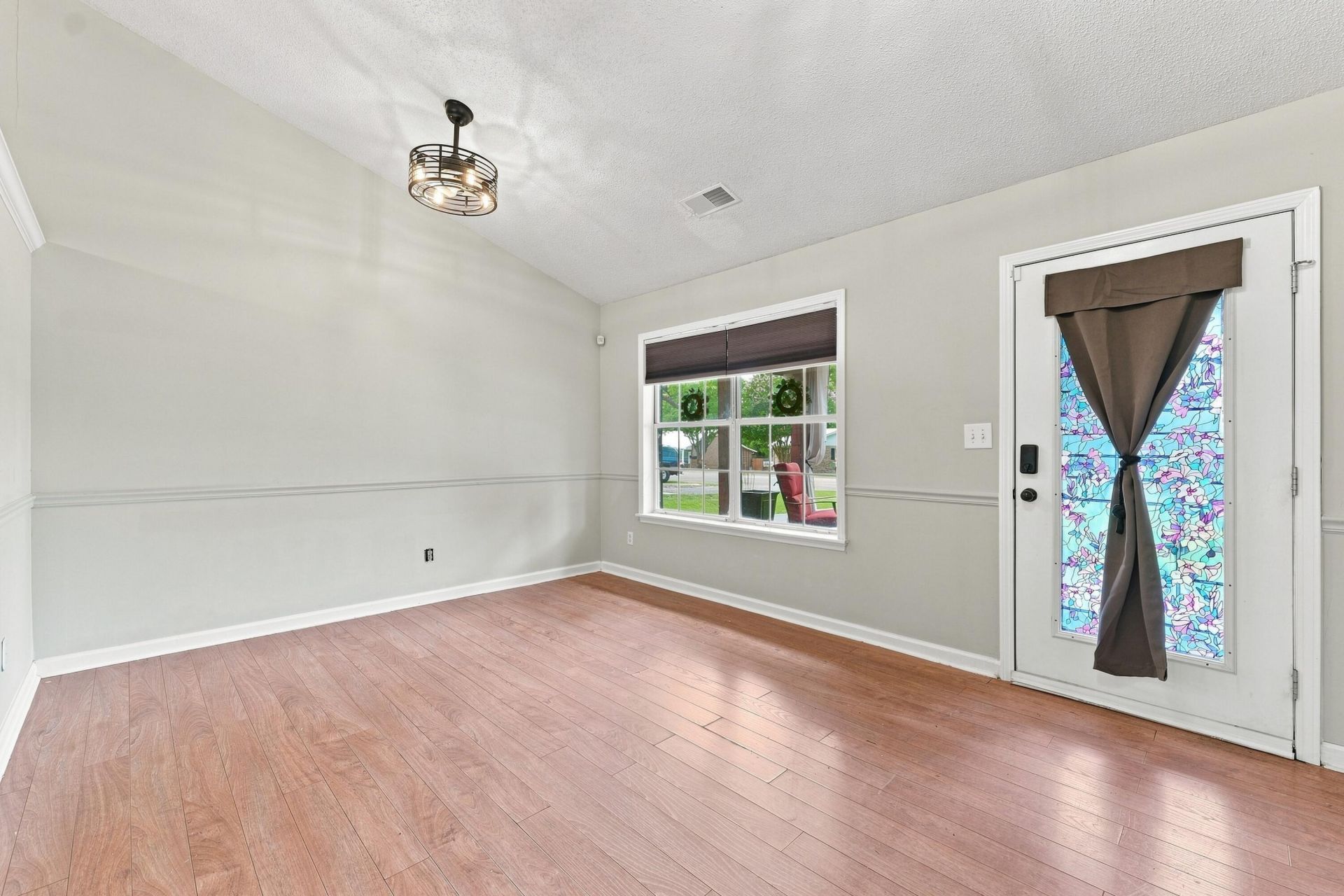 116 O'carroll Street Photo 8