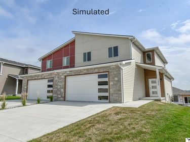 10856 Legends Lane, Lincoln, NE 68527