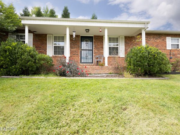 539 Fulton Rd, Harrogate, TN 37752