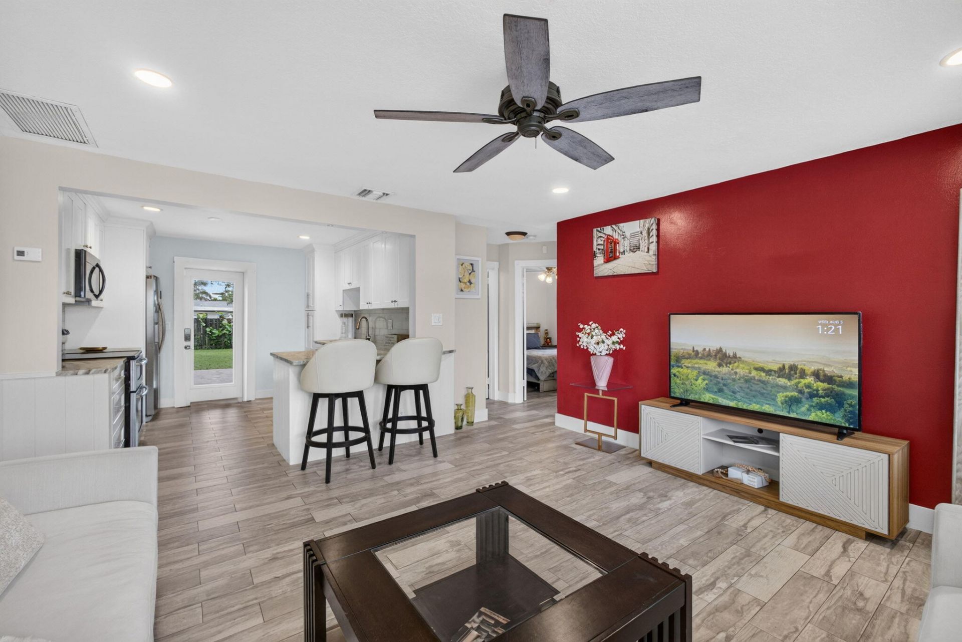 216 E 24th Street, Riviera Beach, FL 33404 Photo