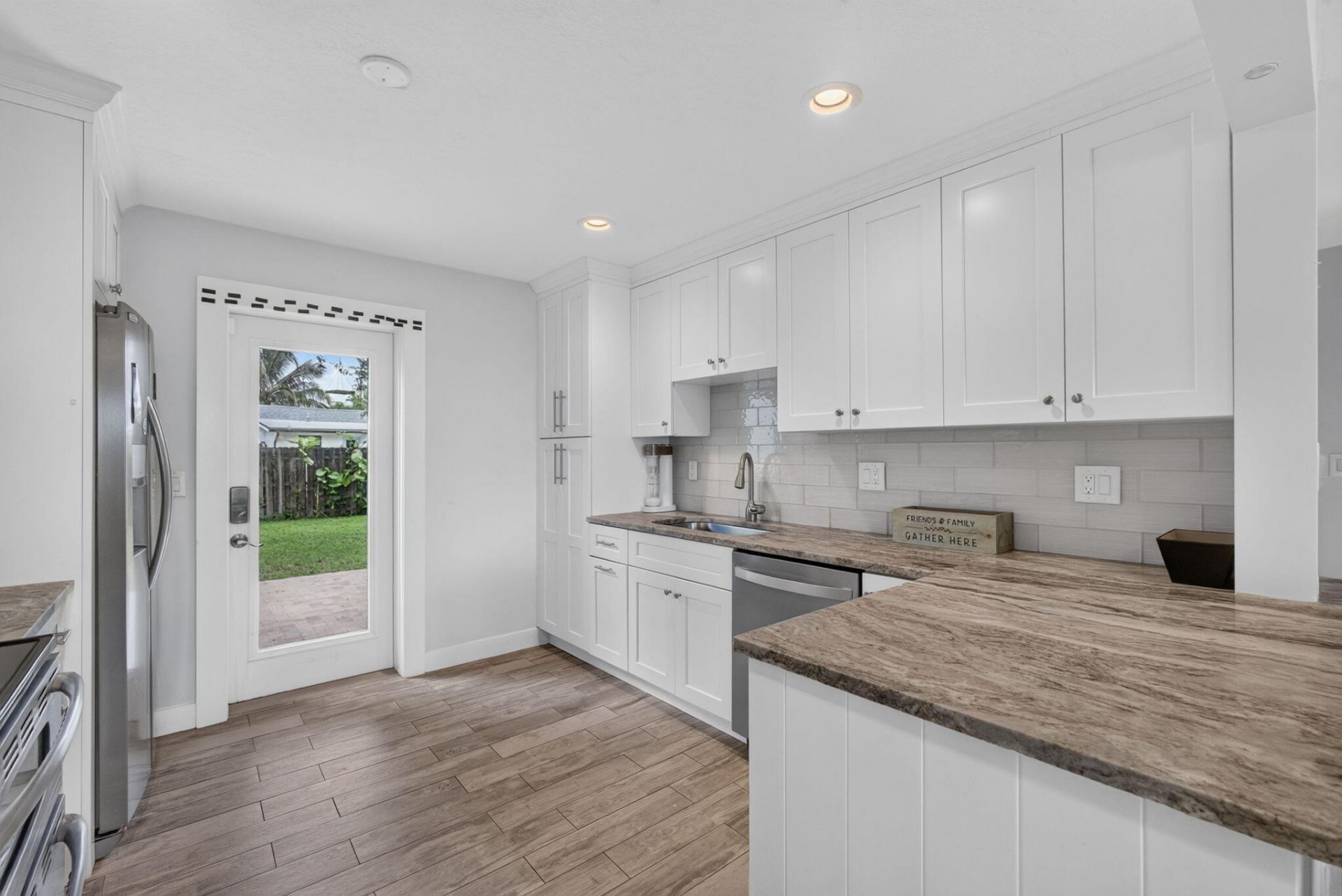 216 E 24th Street, Riviera Beach, FL 33404 Photo