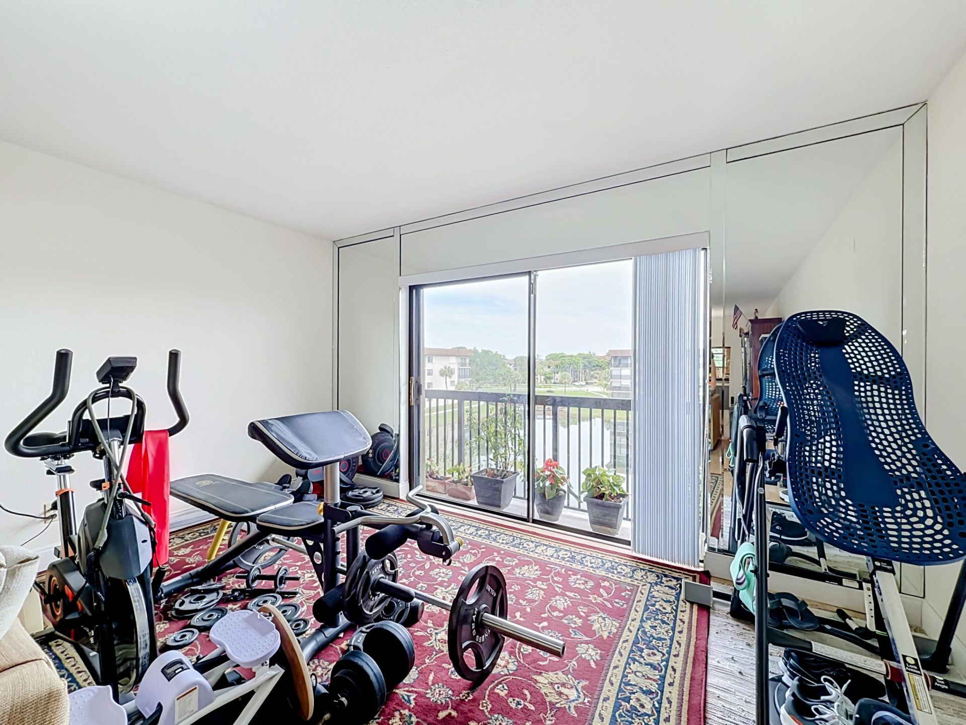 4970 E Sabal Palm Boulevard, Unit 412, Tamarac, FL 33319 Photo