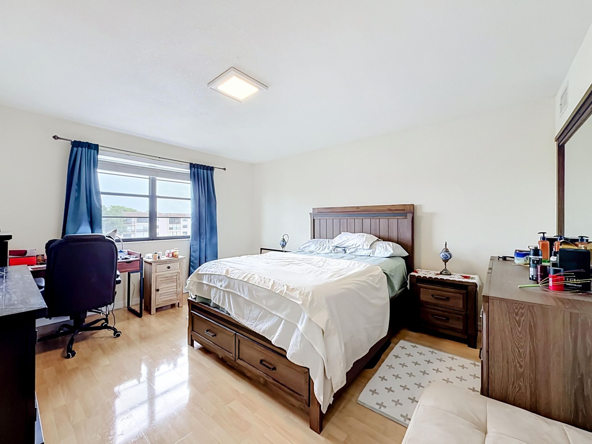 4970 E Sabal Palm Boulevard, Unit 412, Tamarac, FL 33319 Photo