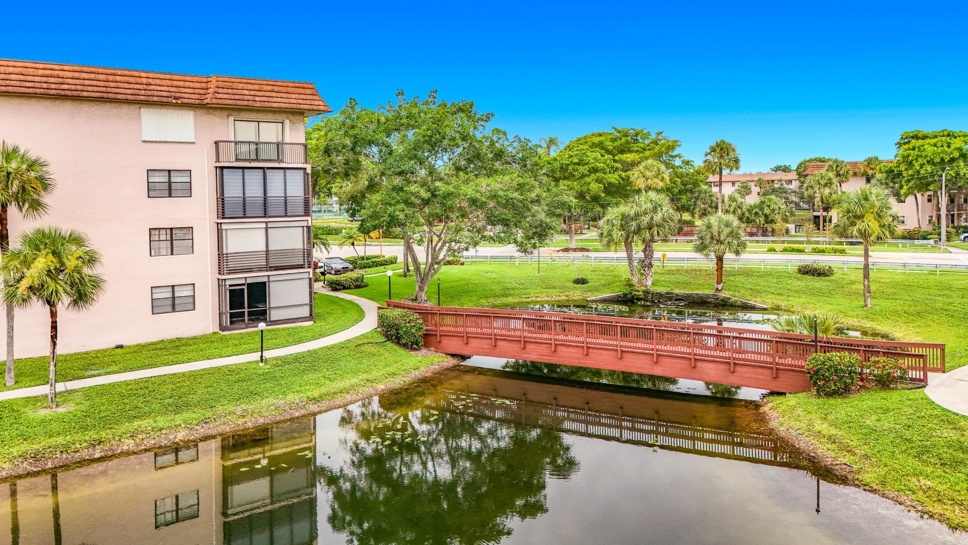 4970 E Sabal Palm Boulevard, Unit 412, Tamarac, FL 33319 Photo