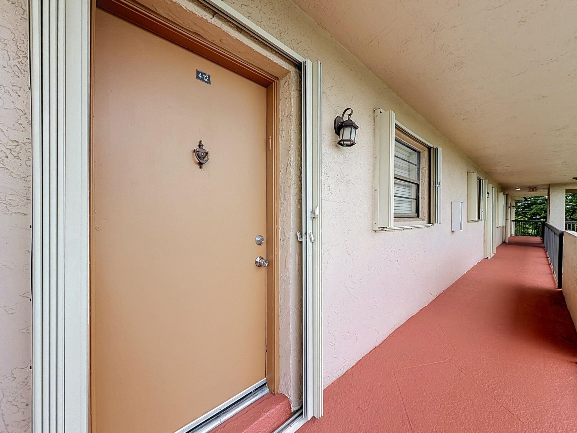 4970 E Sabal Palm Boulevard, Unit 412, Tamarac, FL 33319 Photo