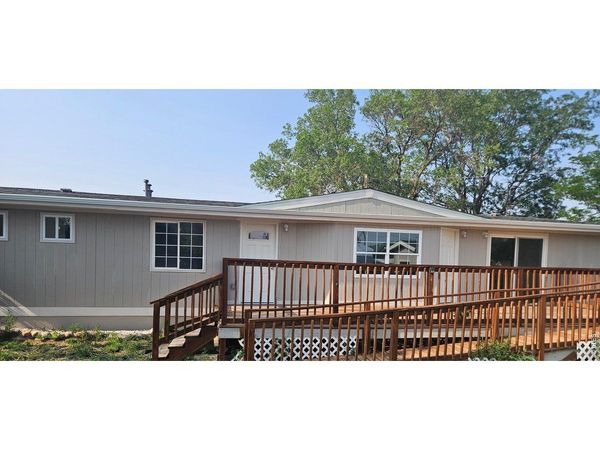 620 1st St, Bennett, CO 80102